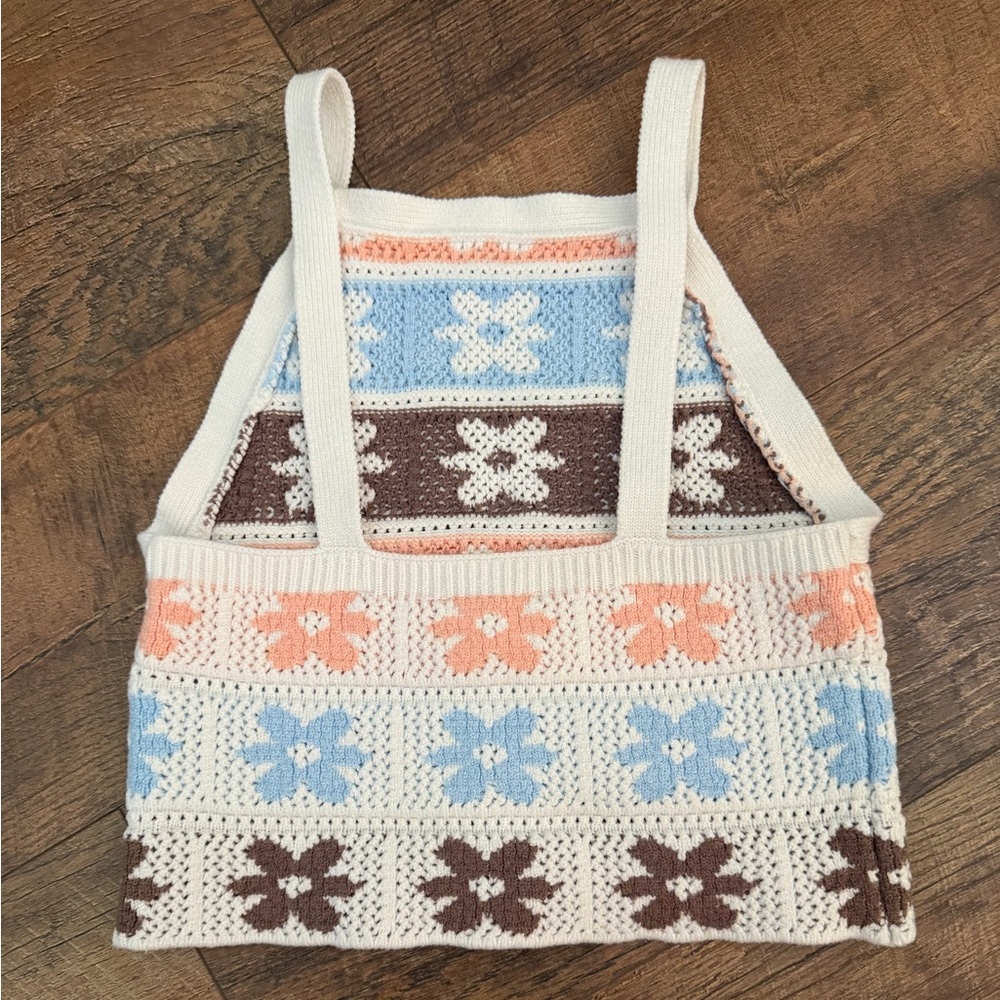 Hippie Rose Crocheted Tank - Picture 2 of 5